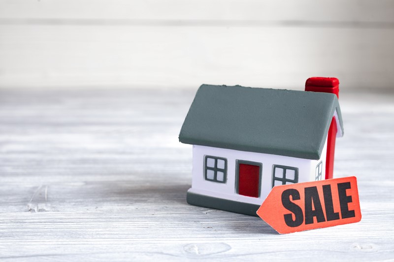 Non-resident UK property sales